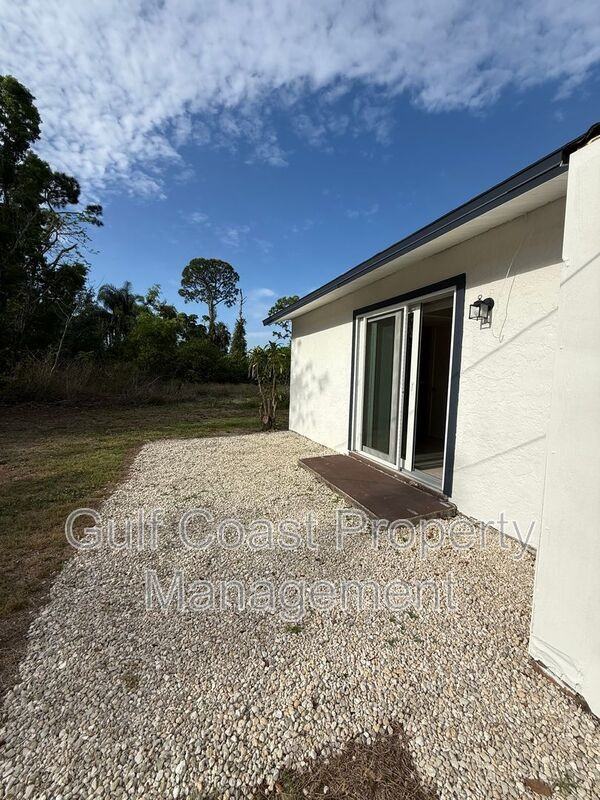 1322 Del Pine Dr - Photo 5 of 22