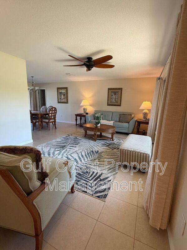 3185 Clifford St - Photo 7 of 50