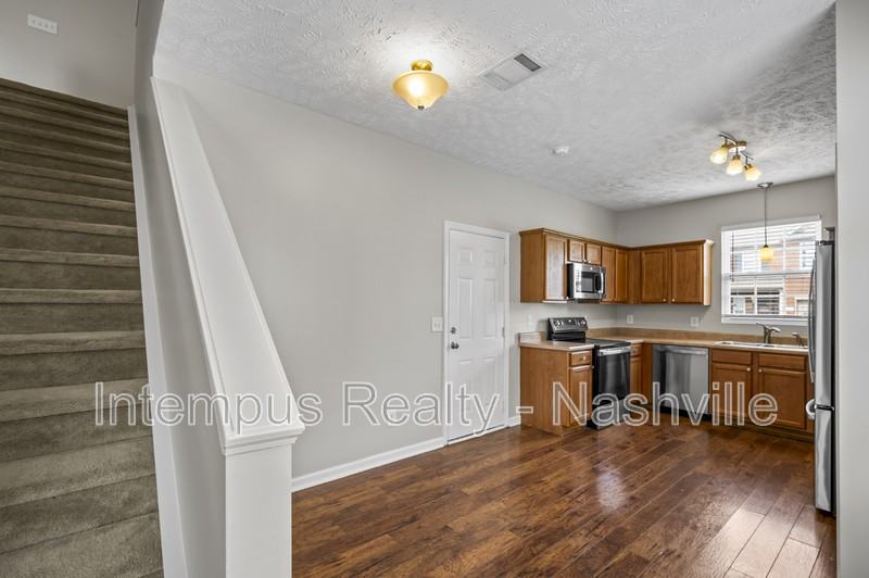 8619 Altesse Way - Photo 3 of 26