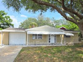 featured image of 2552 Chancery Dr