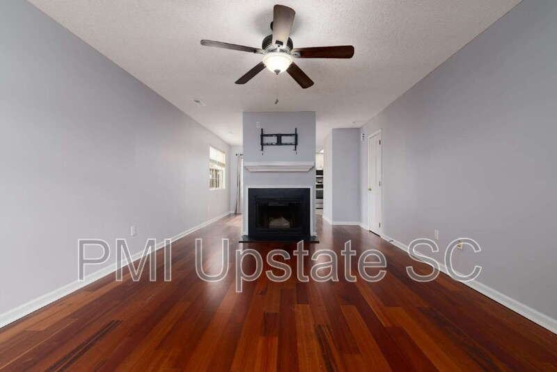 12 Hayfield Ln - Photo 4 of 22
