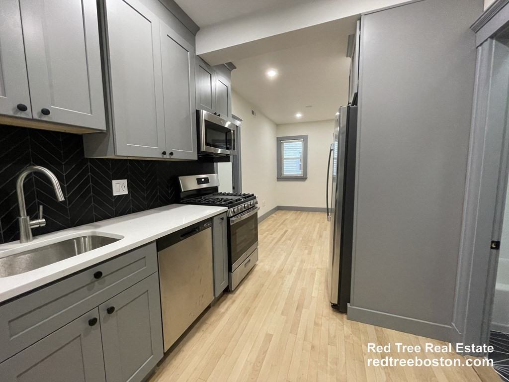 41 Long Ave #1
