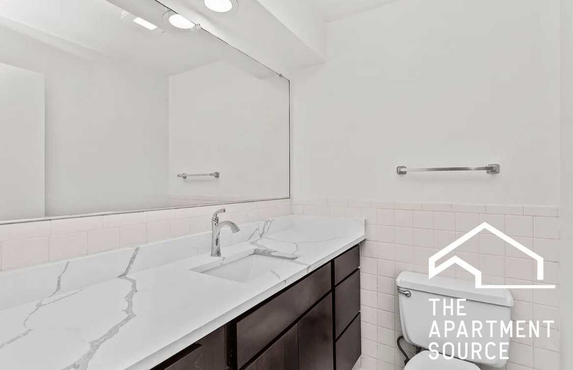 1100 Church St #303 - Photo 5 of 10