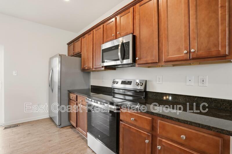 202 Magellan Dr - Photo 6 of 34