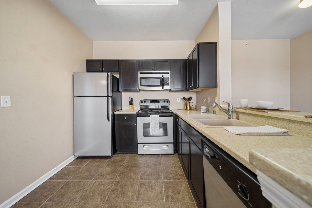 Windscape Apartments - Photo 7 of 50