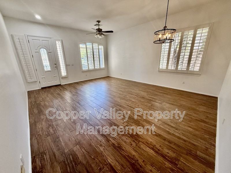 6853 W Remuda Dr - Photo 7 of 17