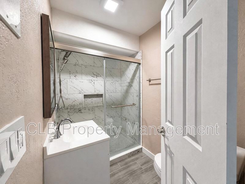 3 River Dr - Photo 4 of 14