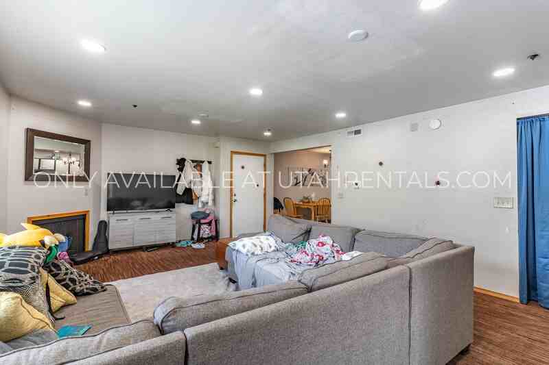 948 Ne #305RMSLR - Photo 7 of 20