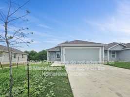 featured image of 1343 Art Wall Way