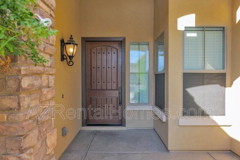 1492 E Prescott Pl - Photo 4 of 39