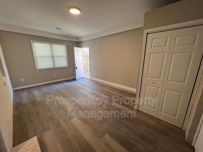 800 Goodson Dr - Photo 6 of 16