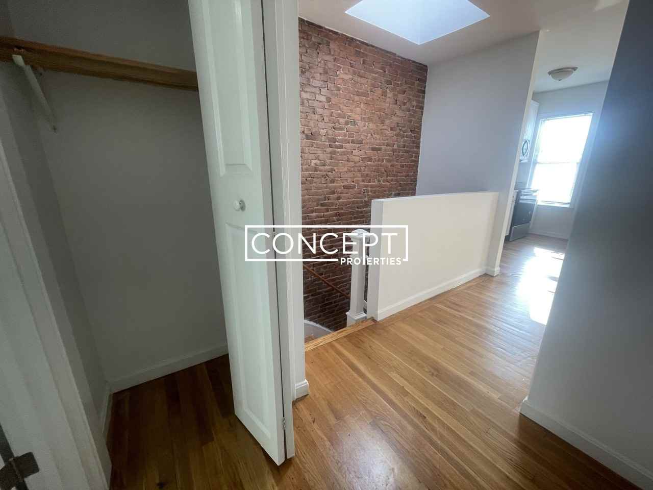 181 Washington Ave #3 - Photo 7 of 22