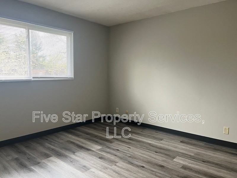 2119 Saratoga Dr #3 - Photo 4 of 6