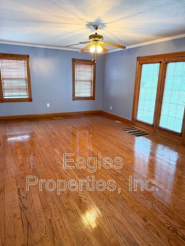 1380 Genoa Rd - Photo 7 of 19