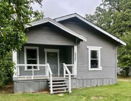 featured image of 2544 Dupont St