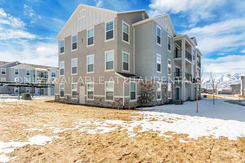 1128 Se #1202 - Photo 4 of 25