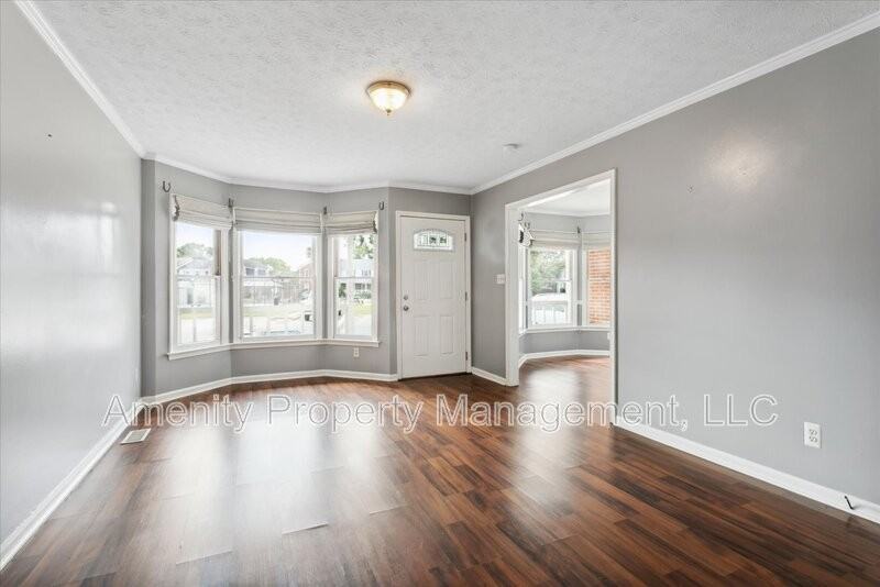 32 W Wainwright Dr - Photo 4 of 29