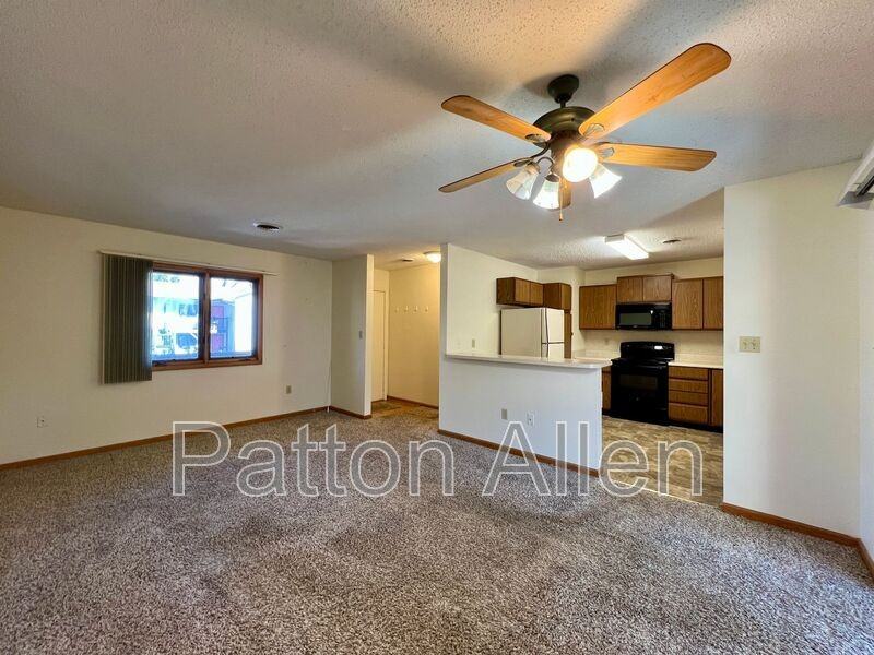 112 Glenn Bridge Rd #A4 - Photo 4 of 21