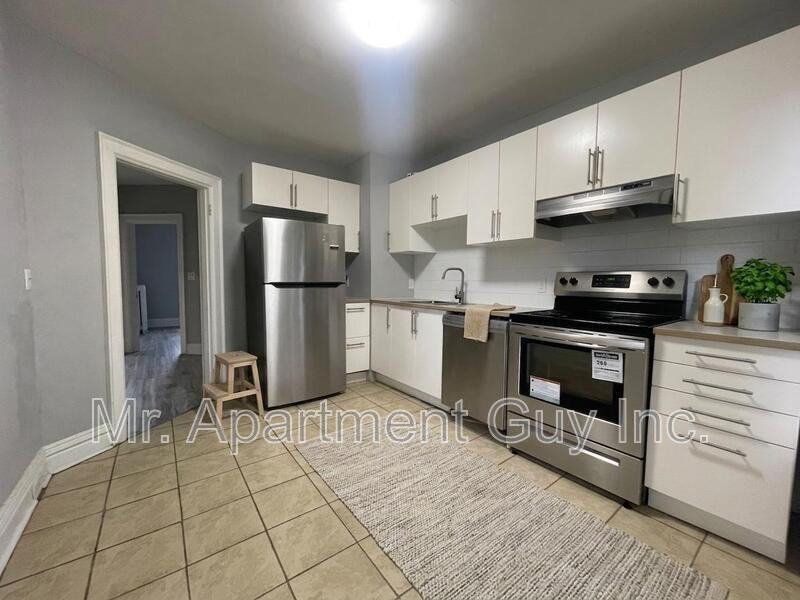 7 Rutherford Ave #2 - Photo 3 of 15