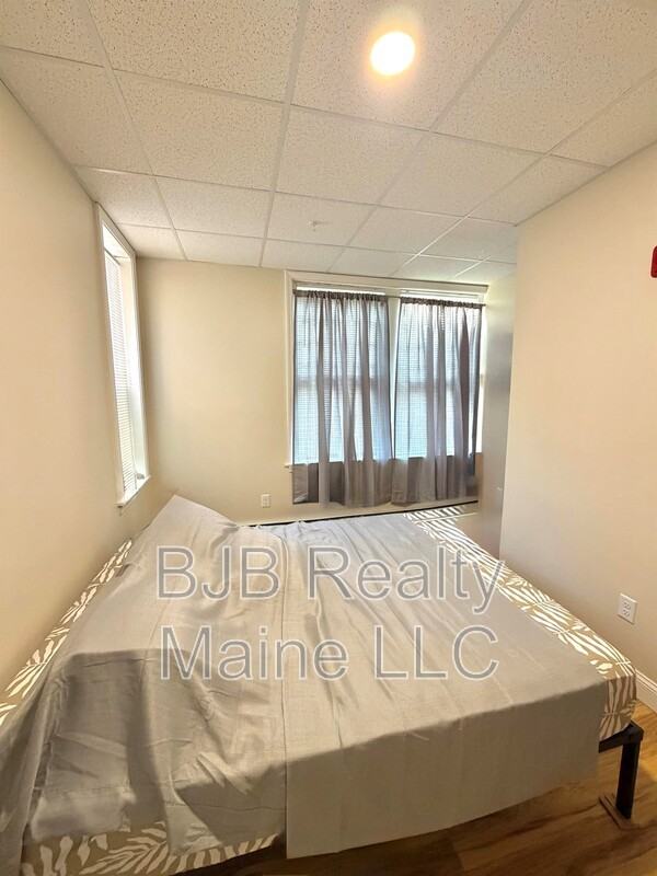 503 Cumberland Ave #4 - Photo 2 of 4