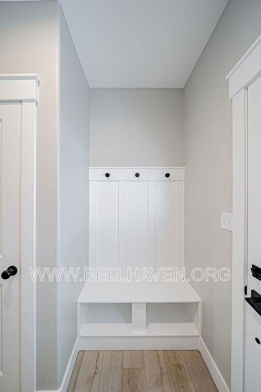 1483 Fremont Ave - Photo 6 of 15