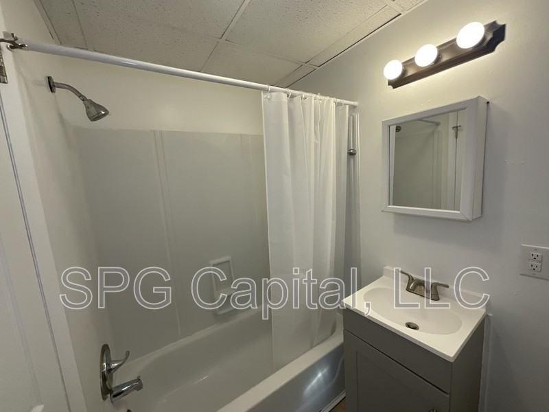 29 S Hartley St - Photo 5 of 9