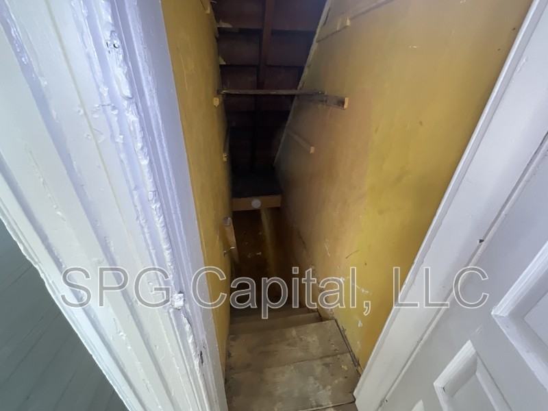 29 S Hartley St - Photo 6 of 9