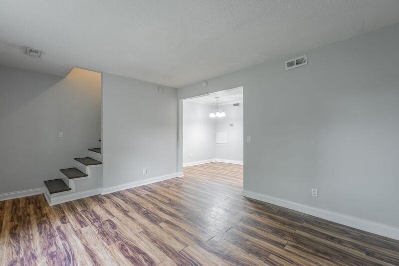 6876 Beulah Dr - Photo 5 of 36