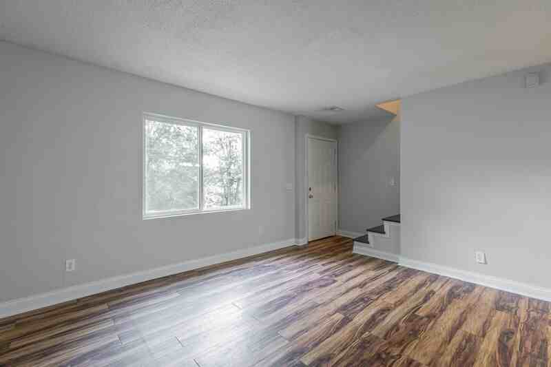 6876 Beulah Dr - Photo 6 of 36