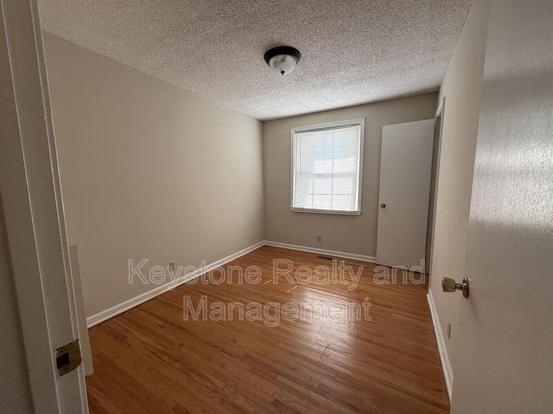 1511 Cavern Ct - Photo 6 of 10