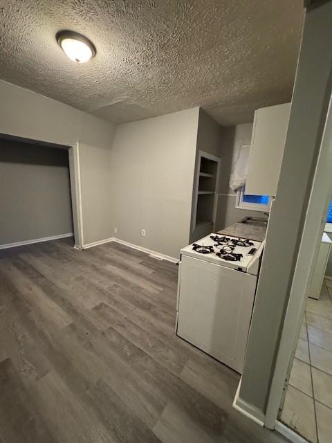 39 1st Street - Photo 7 of 12