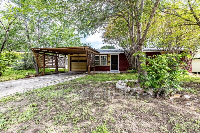 231 Craigmont Ln - Photo 3 of 30