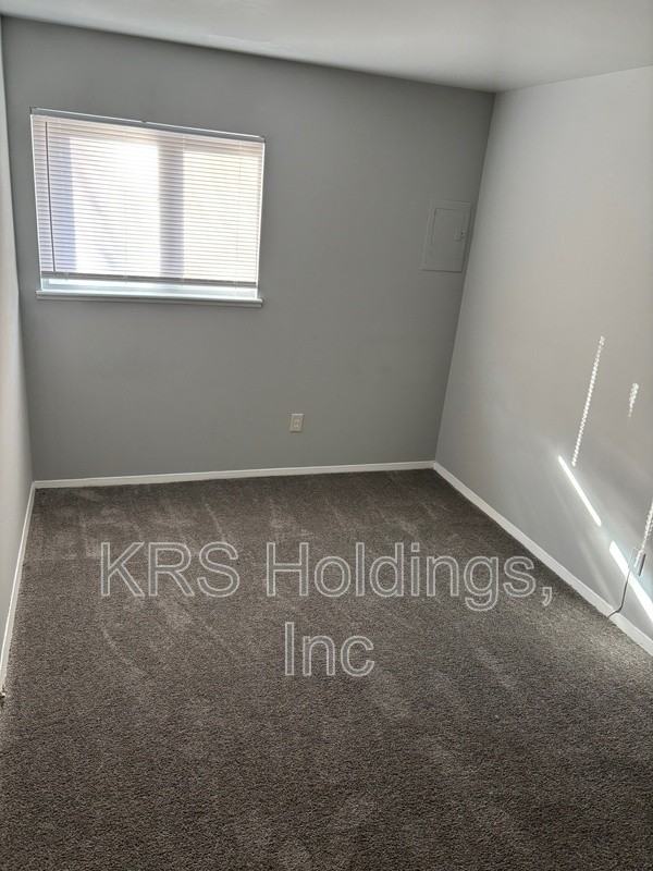 1211 Nelson St #C - Photo 4 of 10