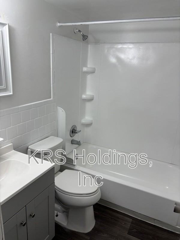 1211 Nelson St #C - Photo 7 of 10