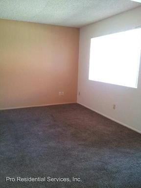 948 E. Devonshire Ave. Attn: Leasing Office - Photo 2 of 9