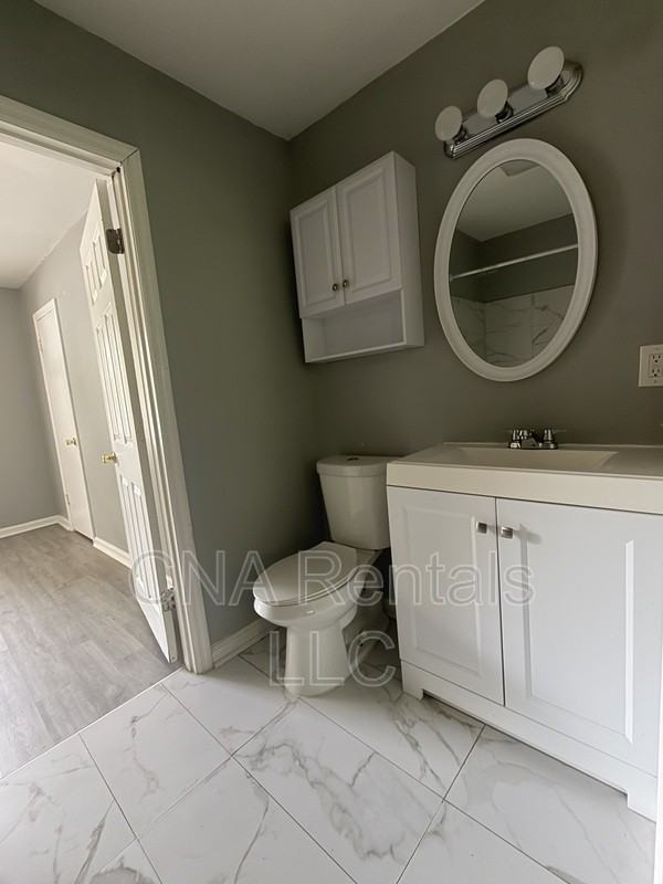 106 Wallace Rd Se #110 - Photo 5 of 10