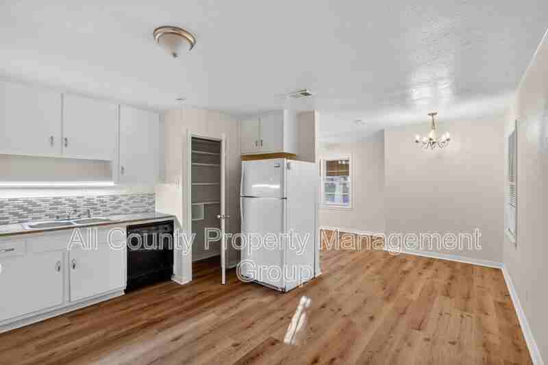 4709 Mayfair St - Photo 7 of 32