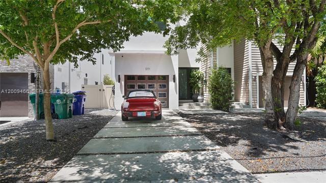 1371 Sw 22nd Ter #1371 - Photo 3 of 50