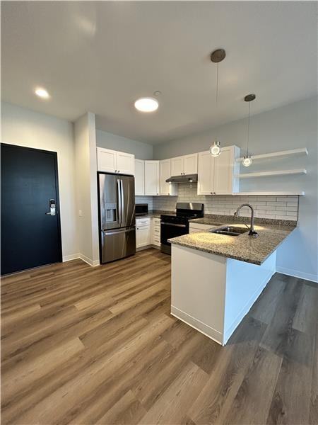 227 Mill Rd - Photo 4 of 13