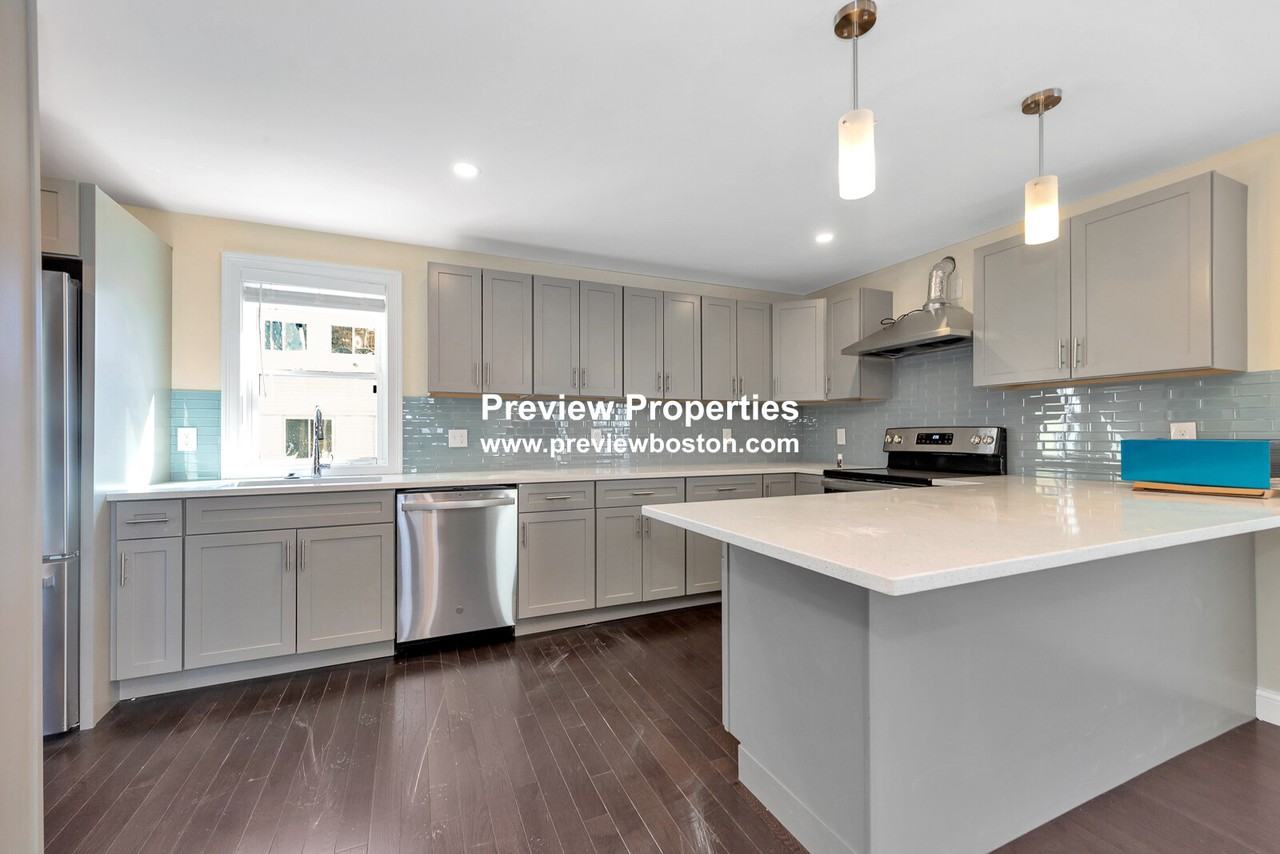 Wright Ave #1P - Photo 6 of 37