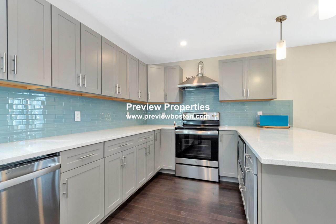 Wright Ave #1P - Photo 7 of 37