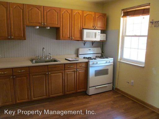 1225 W 37th St - Photo 2 of 8