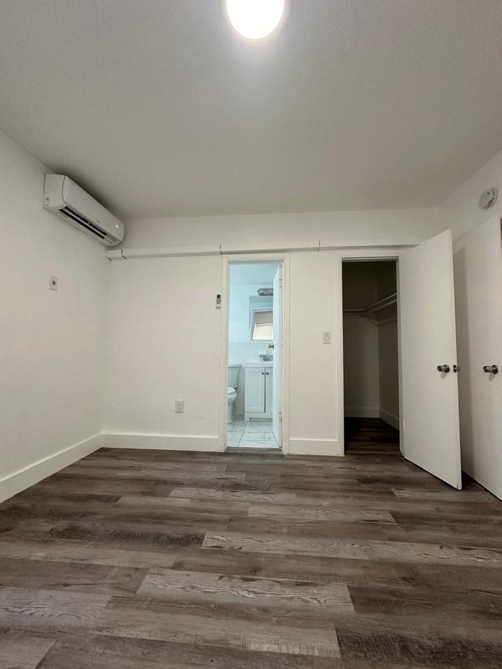 1265 Sharazad Boulevard - Photo 2 of 11