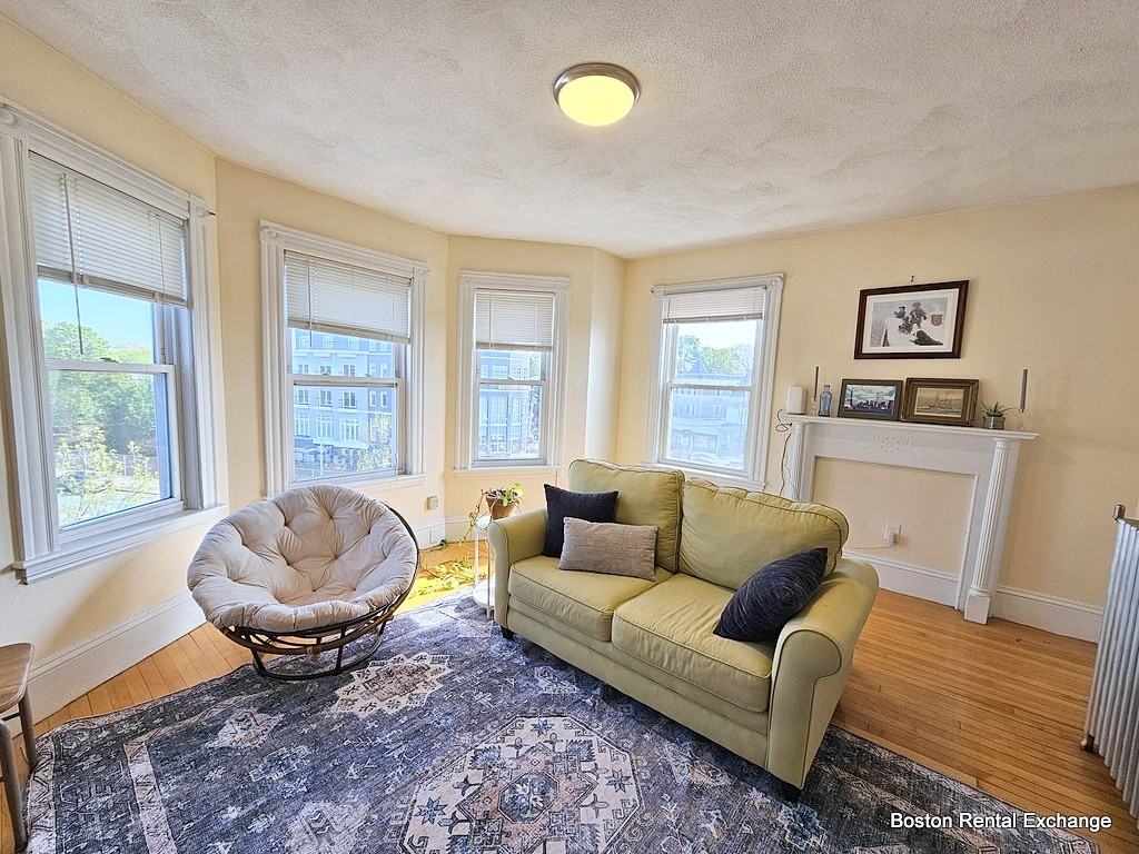 757 Somerville Ave #3