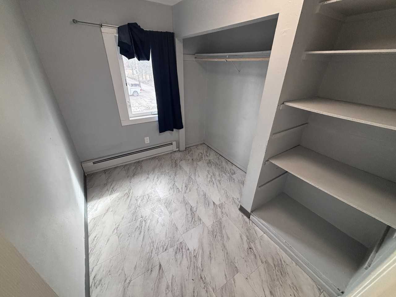 4321 Thompson Ave #6 - Photo 4 of 4