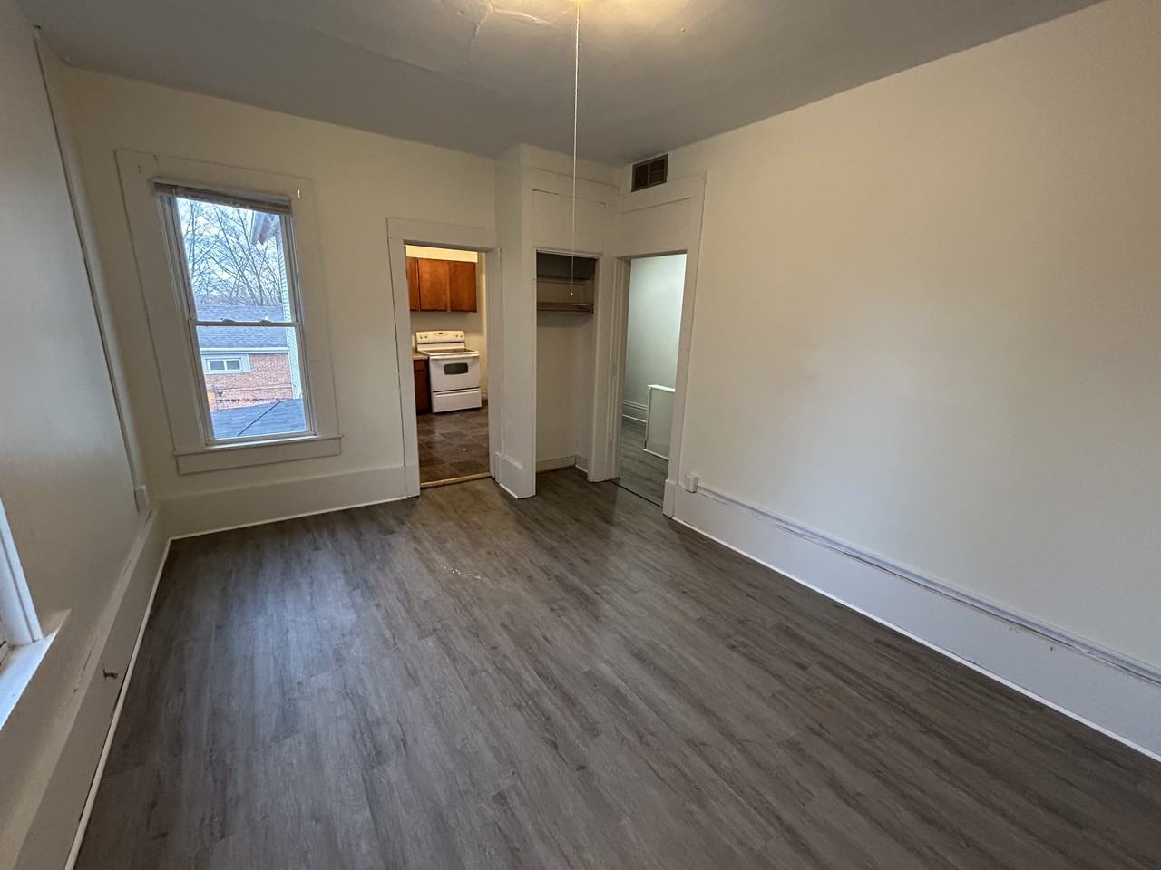 1080 Wilson Ave #1082-1-2 - Photo 4 of 8