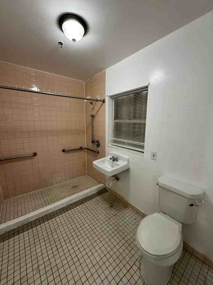 14TH PLACE LLC - Photo 3 of 14