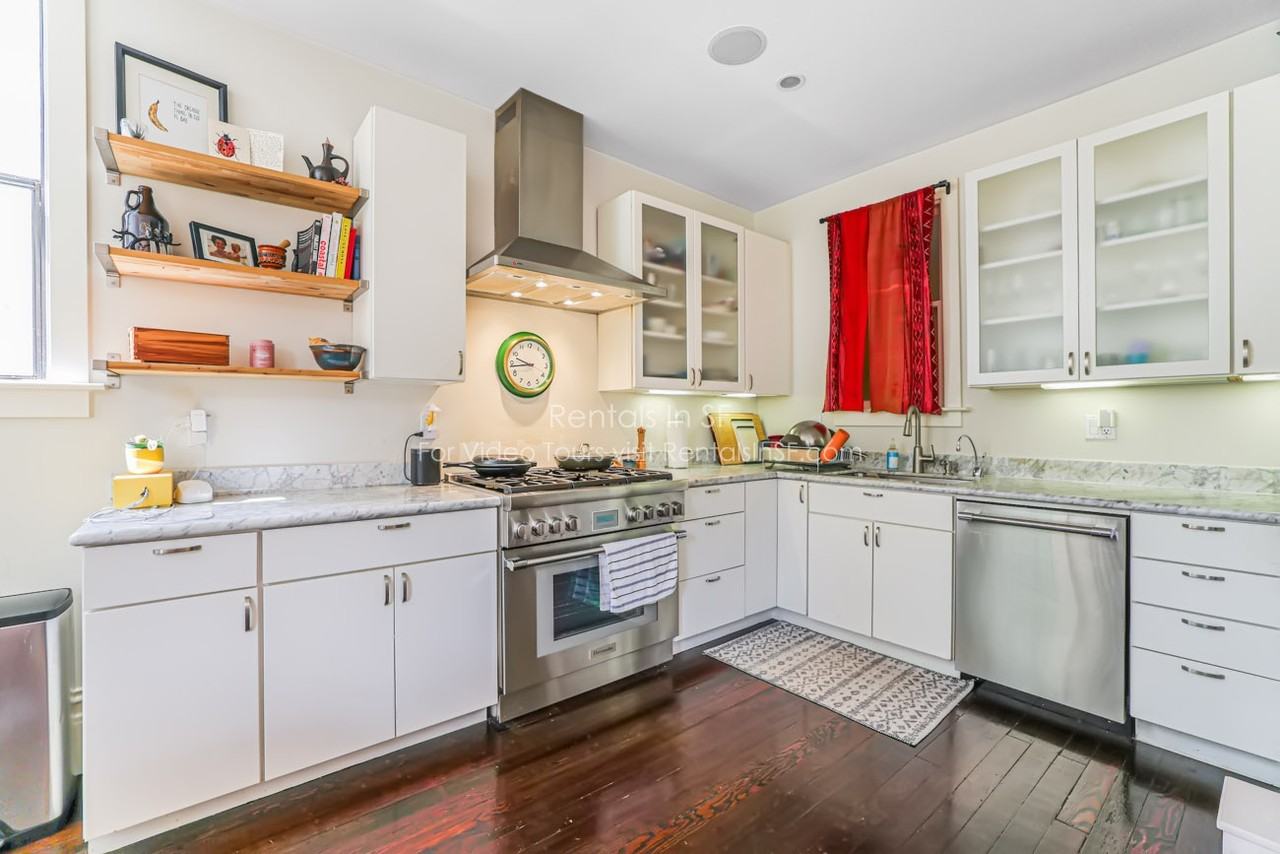 1141 Florida St - Photo 4 of 36