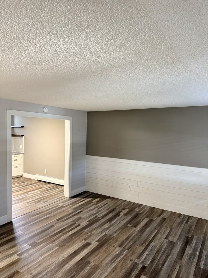 234 North Lorimier Street - Photo 2 of 19