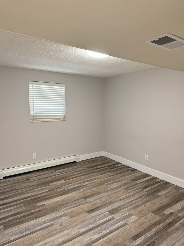 234 North Lorimier Street - Photo 7 of 19